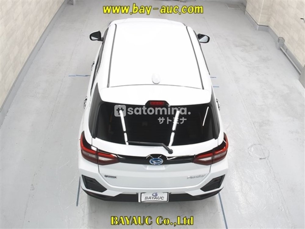 PREMIUM G HEV 2025
