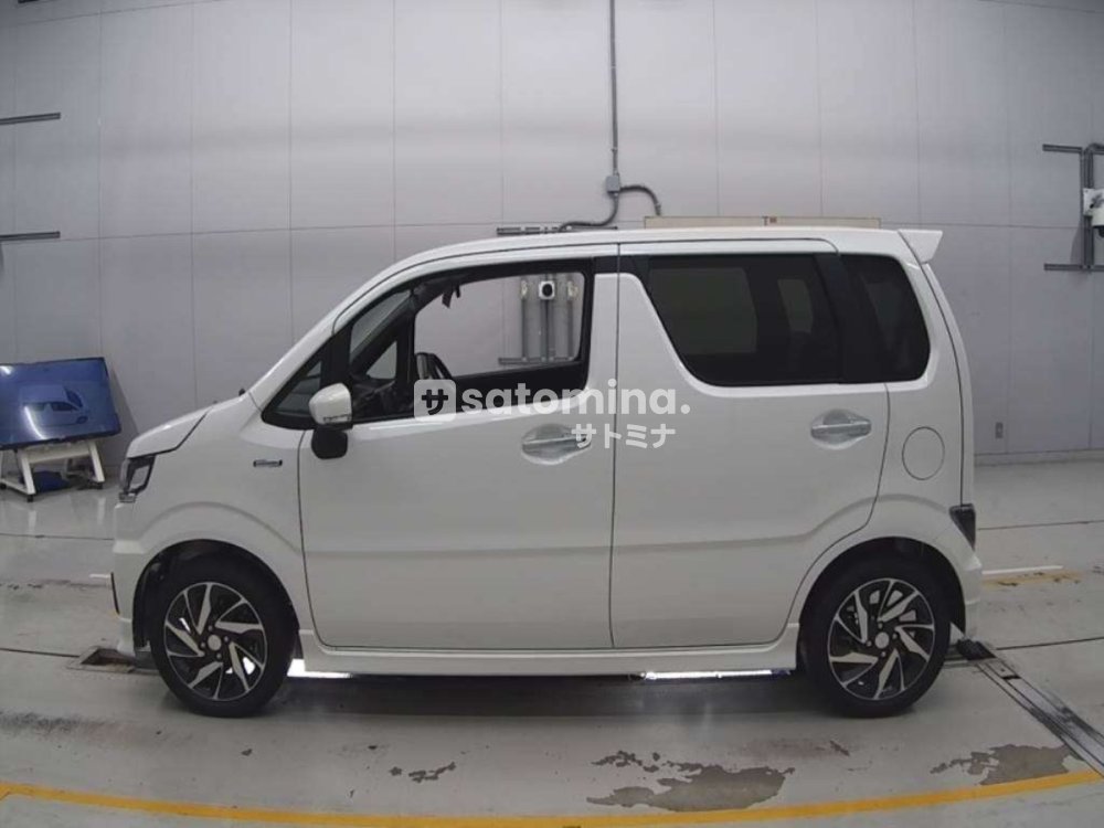 HYBRID XS 2025
